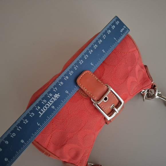 Coach Red Signature Purse - Picture 8 of 16